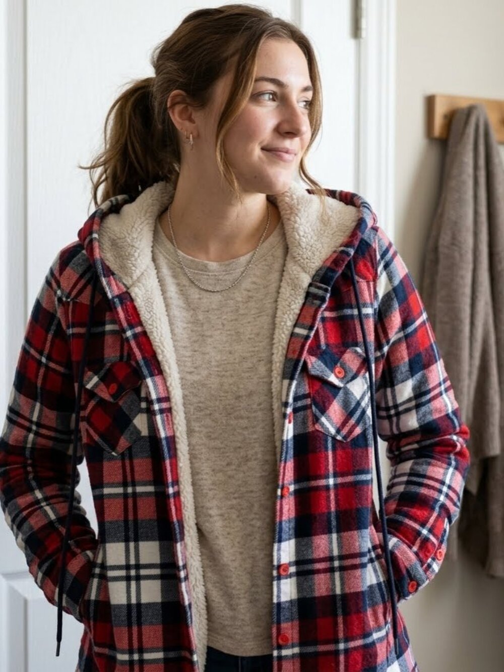 UK2LA Women's Fleece Shacket Red Blue Plaid Size M Hooded Soft Warm Button Front